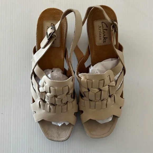 Clarks Artisans Tan Slingback Buckle Closure Stack Heeled Sandal Women’s 7 - Picture 5 of 9